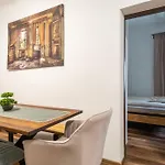 Old Stone House Apart-hotel