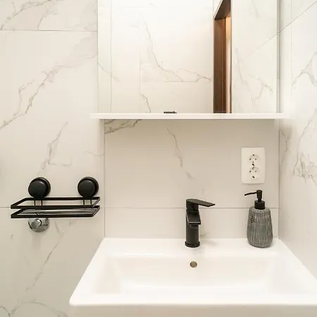 Old Stone House Mlini