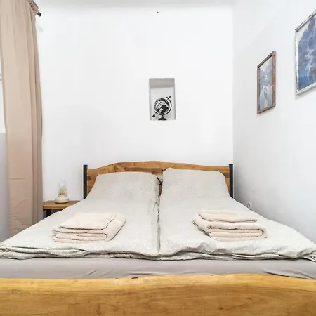 Old Stone House Mlini