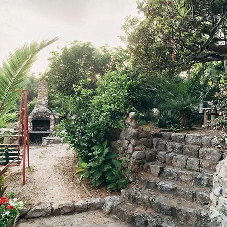 Old Stone House