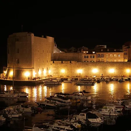 Old Stone House 3* Mlini