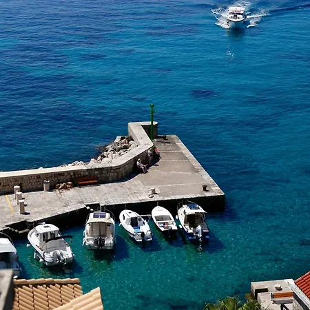 Old Stone House Mlini