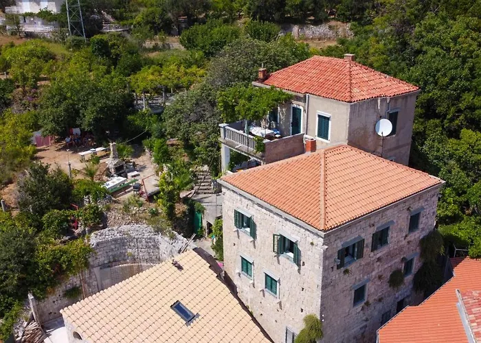 Old Stone House Aparthotel Mlini